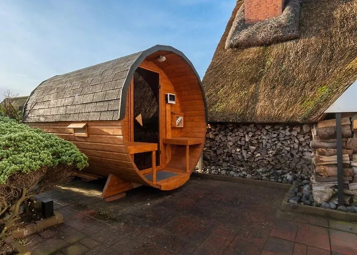 Casa vacanze Am-hohen-ufer-reetdach-haus-happy-haus